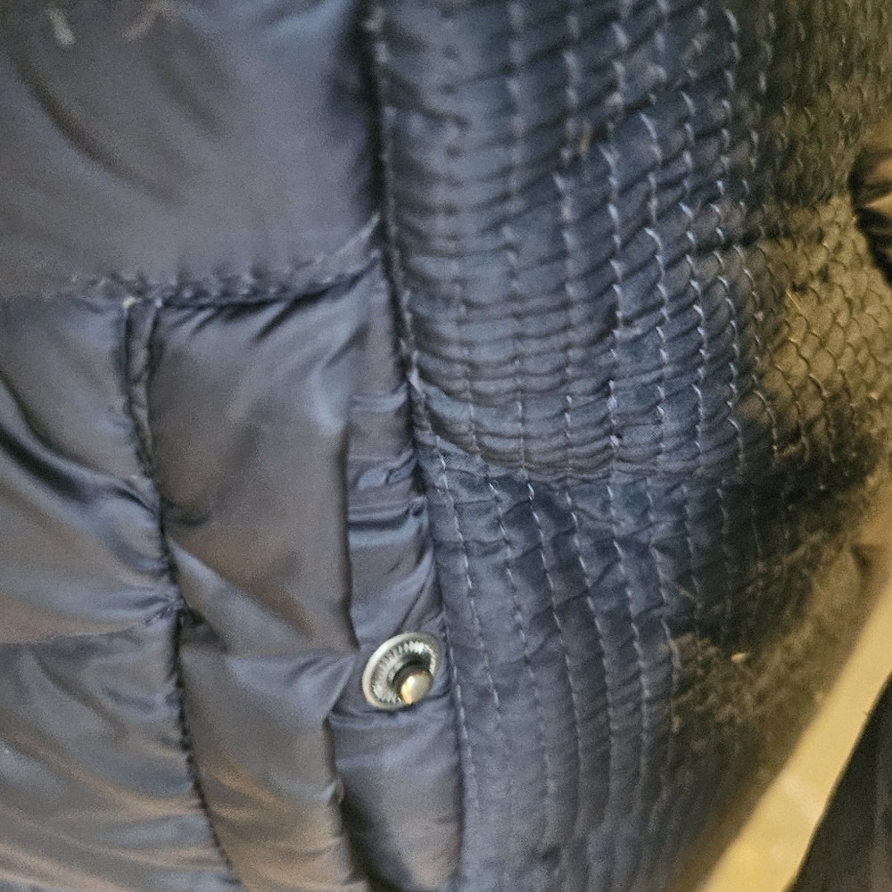 Abercrombie & Fitch Down Puffer Coat Jacket Parka Women’s XS Fur Trimmed Hood - Picture 7 of 9